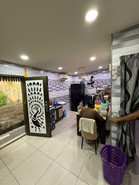 Taman Johor untuk Untuk Dijual - RM 550,000, Mac 2026 - Kitchen - PropertyGuru.com.my