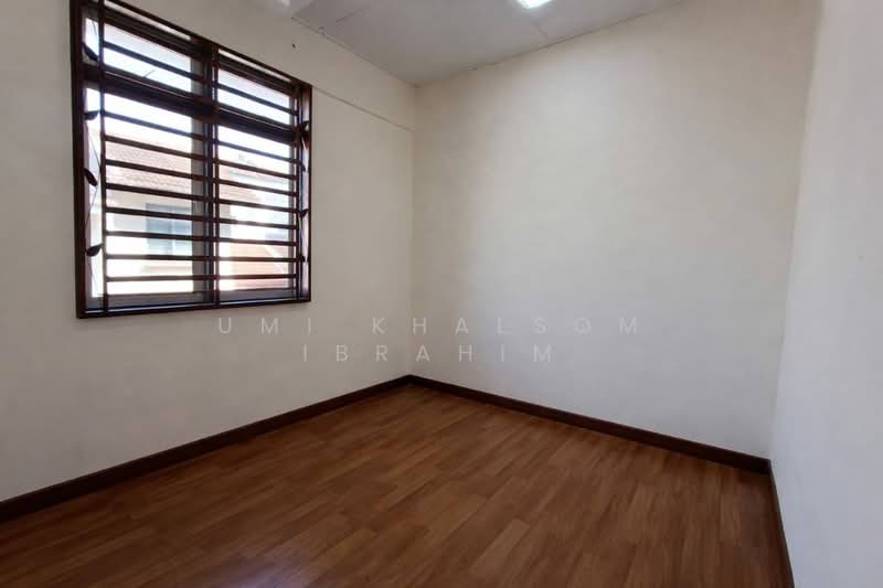 Taman Salak Perdana untuk Untuk Disewa - RM 1,400 /bulan, Mac 2026 - Interior - PropertyGuru.com.my