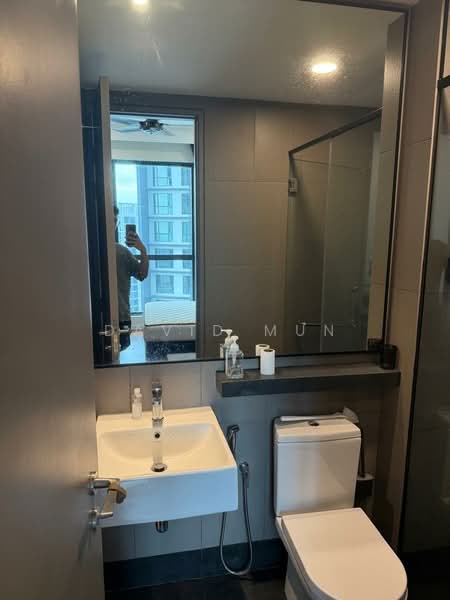 Service Residence for Sale at Bloomsvale Menara Vista Petaling - David Mun - Bathroom - PropertyGuru.com.my