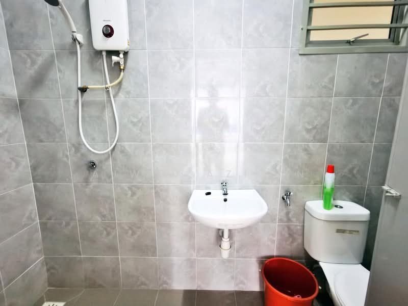Putra Impian untuk Untuk Dijual - RM 300,000, Mac 2026 - Bathroom - PropertyGuru.com.my
