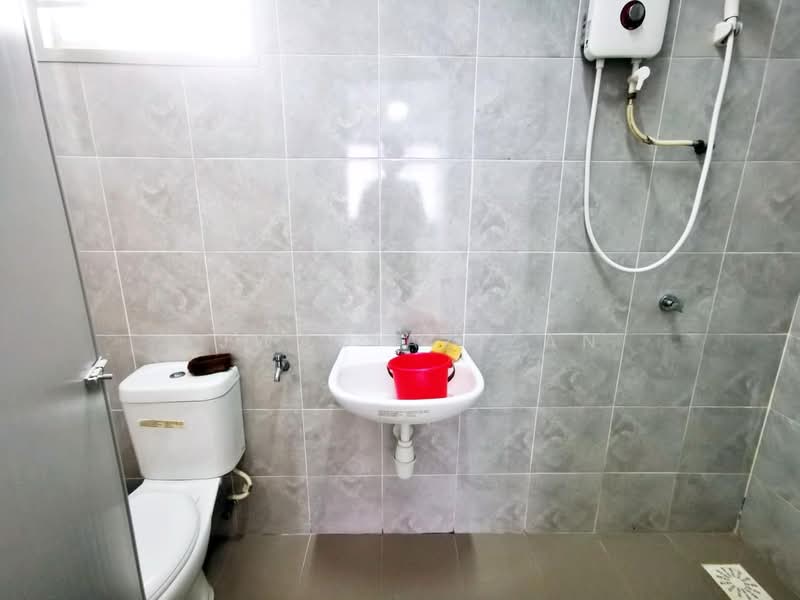 Putra Impian untuk Untuk Dijual - RM 300,000, Mac 2026 - Bathroom - PropertyGuru.com.my