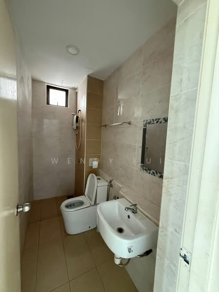 Service Residence for Rent at D'Summit Residences - Wendy Kui - Bathroom - PropertyGuru.com.my