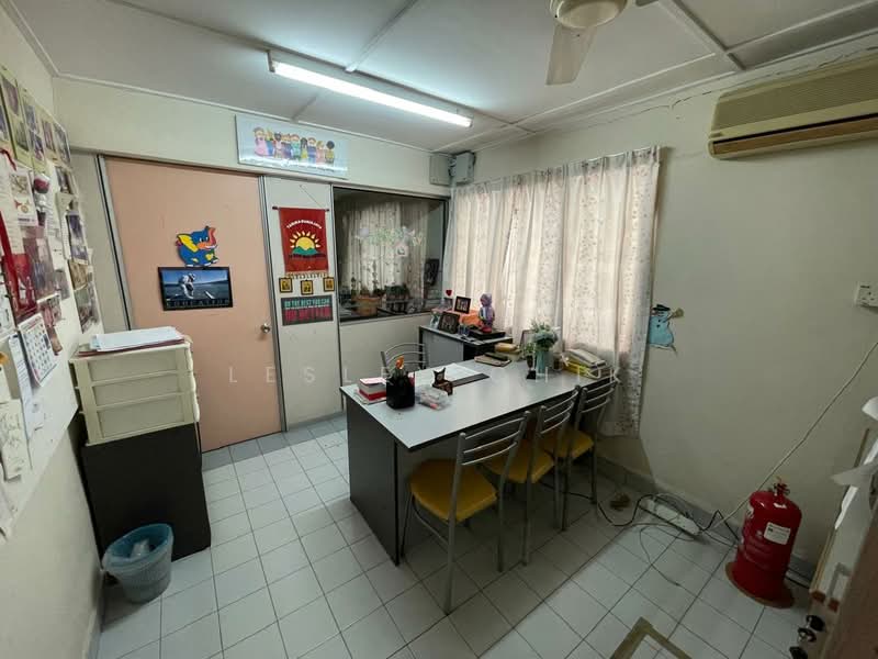 3-storey Terraced House for Sale in Taman Suria Jaya (Cheras) - Lesley Chik - Study - PropertyGuru.com.my