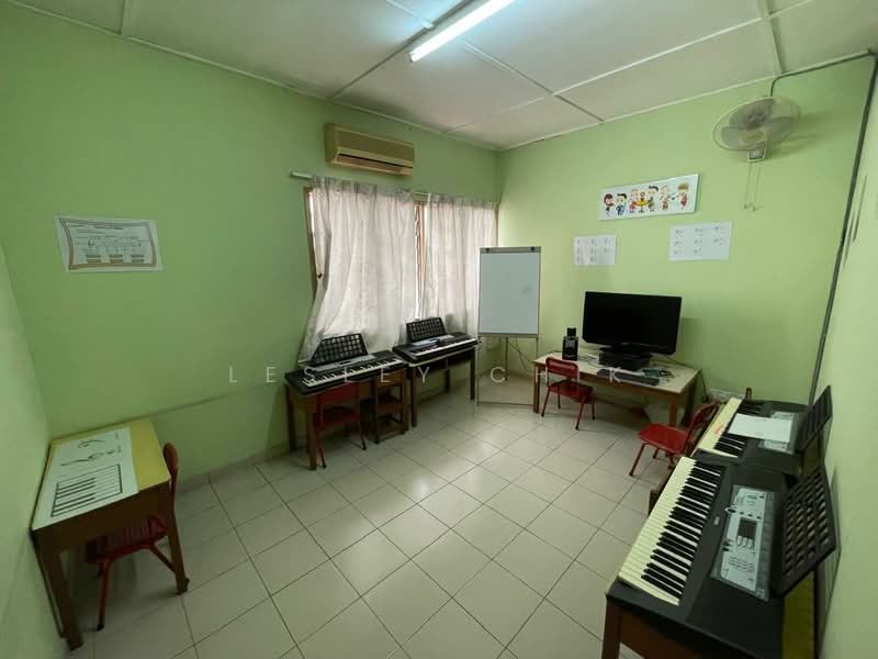 3-storey Terraced House for Sale in Taman Suria Jaya (Cheras) - Lesley Chik - Study - PropertyGuru.com.my