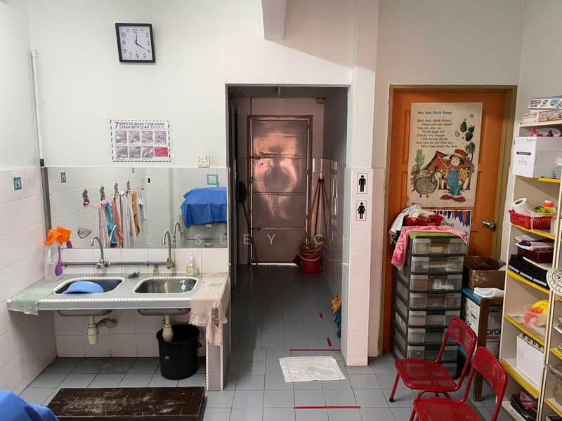 3-storey Terraced House for Sale in Taman Suria Jaya (Cheras) - Lesley Chik - Interior - PropertyGuru.com.my
