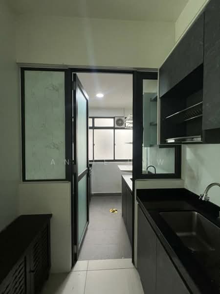 Service Residence for Sale at KL Traders Square - Annie How - Kitchen - PropertyGuru.com.my