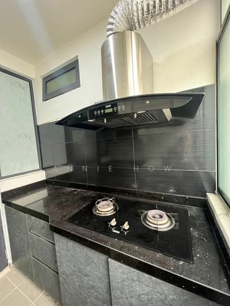 Service Residence for Sale at KL Traders Square - Annie How - Kitchen - PropertyGuru.com.my