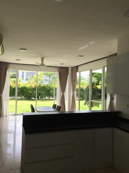 Semi-Detached House for Sale in East Ledang (Iskandar Puteri (Nusajaya)) - Roselynn Chai - Dining Room - PropertyGuru.com.my