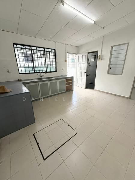 Rumah Teres 1 Tingkat untuk Dijual di Johor Bahru (Johor) - Daniel Wong - Kitchen - PropertyGuru.com.my