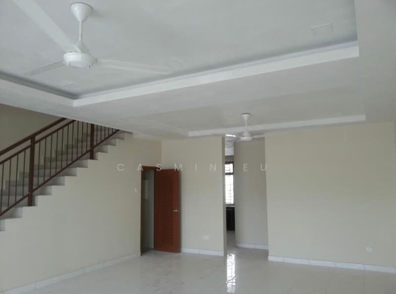 Perjiranan 8 Bandar Dato' Onn untuk Untuk Disewa - RM 2,000 /bulan, Mac 2026 - Living Room - PropertyGuru.com.my