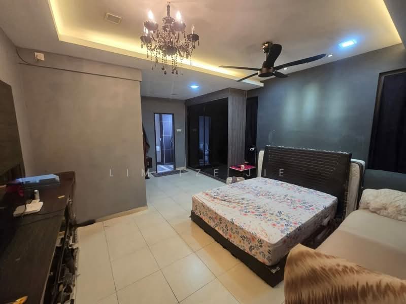 Service Residence for Sale at The Garden Residences - Lim Tze Jie - Bedroom - PropertyGuru.com.my