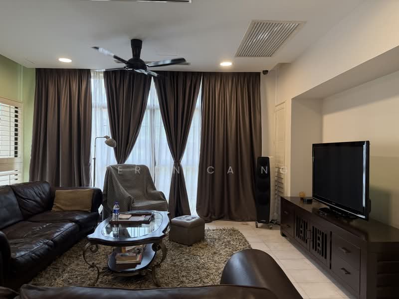 Zero-Lot Bungalow for Sale in Seri Kembangan (Selangor) - Veronica Ng - Living Room - PropertyGuru.com.my