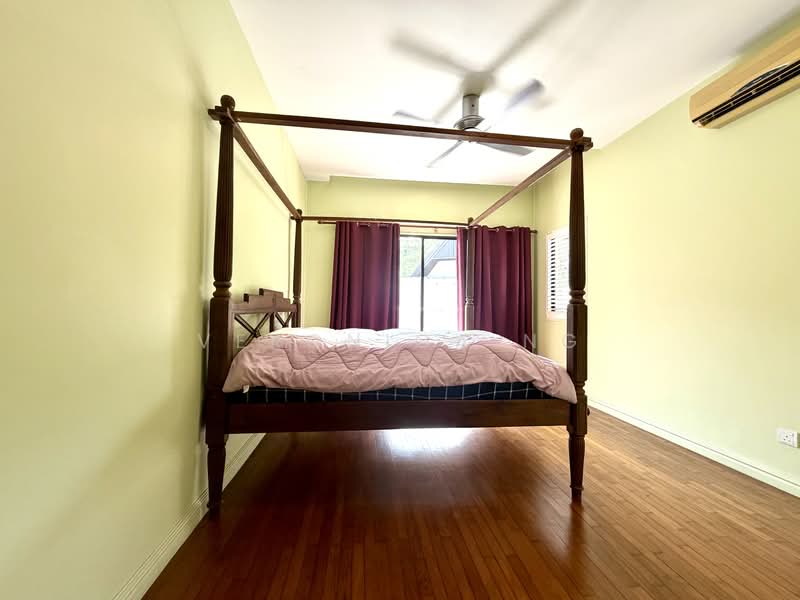 Bungalow for Sale in Bukit Gita Bayu (Seri Kembangan) - Veronica Ng - Bedroom - PropertyGuru.com.my