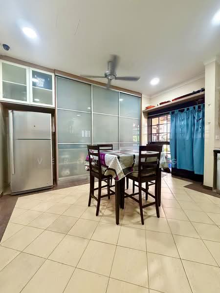 Bungalow for Sale in Bukit Gita Bayu (Seri Kembangan) - Veronica Ng - Kitchen - PropertyGuru.com.my