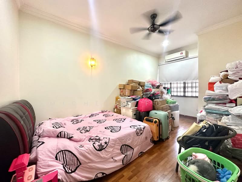 Taman Molek @ Johor Bahru untuk Untuk Dijual - RM 850,000, Mac 2026 - Bedroom - PropertyGuru.com.my