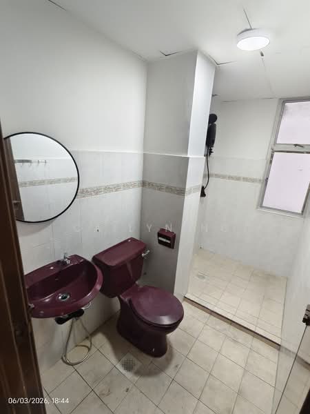 Kelana D'Putera untuk Untuk Disewa - RM 1,200 /bulan, Mac 2026 - Bathroom - PropertyGuru.com.my