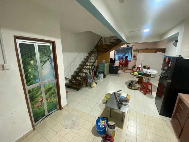 2-storey Terraced House for Sale in Pasir Gudang (Johor) - Hanna Mohamed - Living Room - PropertyGuru.com.my