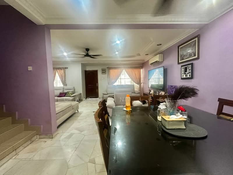 2-storey Terraced House for Sale in Usj 3c (Subang Jaya) - Carmen Lee - Living Room - PropertyGuru.com.my