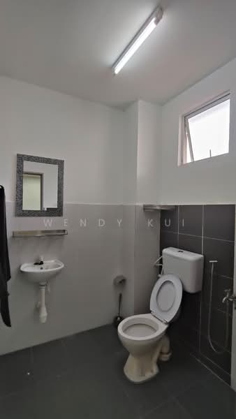 2-storey Terraced House for Sale in Gelang Patah (Johor) - Wendy Kui - Bathroom - PropertyGuru.com.my