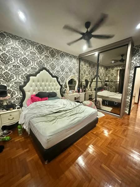 Taman Daya untuk Untuk Dijual - RM 700,000, Mac 2026 - Bedroom - PropertyGuru.com.my