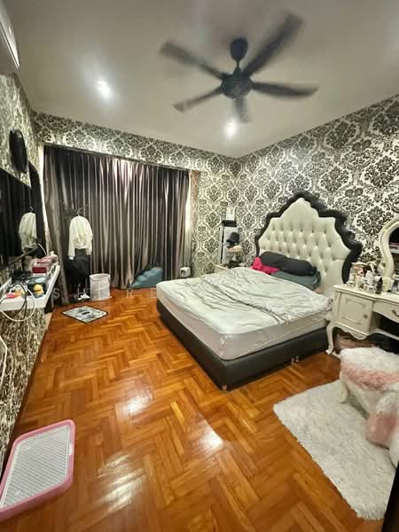 Taman Daya untuk Untuk Dijual - RM 700,000, Mac 2026 - Bedroom - PropertyGuru.com.my