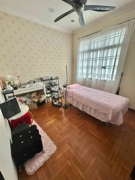 Taman Daya untuk Untuk Dijual - RM 700,000, Mac 2026 - Bedroom - PropertyGuru.com.my