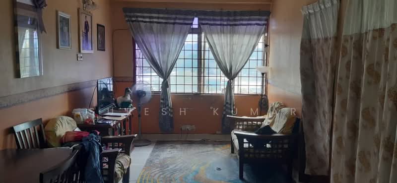 Taman Puchong Indah untuk Untuk Disewa - RM 1,000 /bulan, Mac 2026 - Living Room - PropertyGuru.com.my