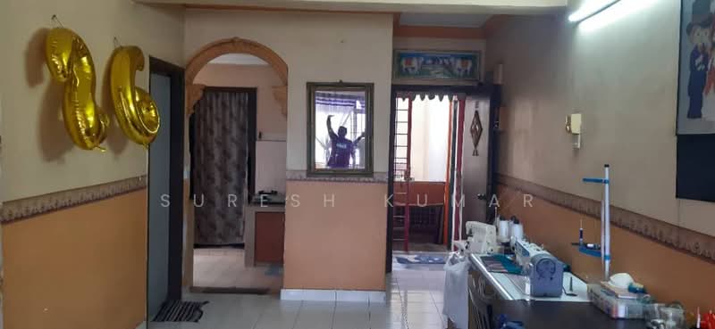 Taman Puchong Indah untuk Untuk Disewa - RM 1,000 /bulan, Mac 2026 - Living Room - PropertyGuru.com.my