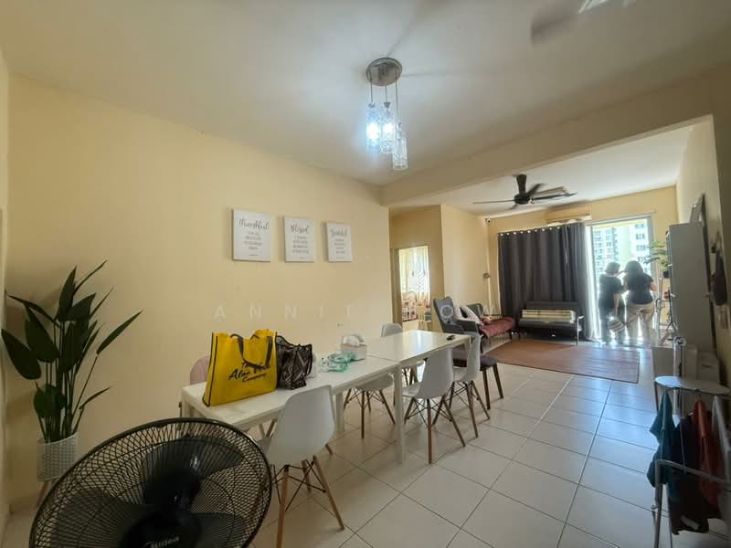 Condominium for Sale at Platinum Lake PV 10 - Annie How - Living Room - PropertyGuru.com.my