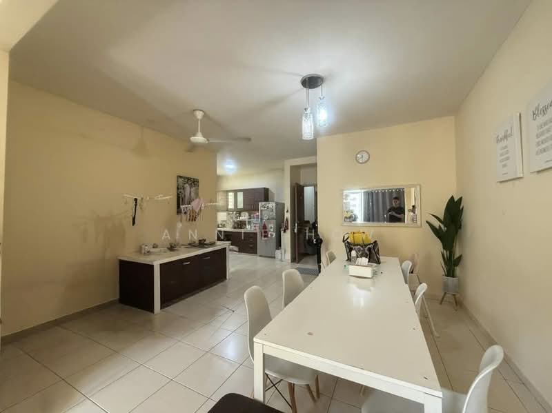 Condominium for Sale at Platinum Lake PV 10 - Annie How - Dining Room - PropertyGuru.com.my