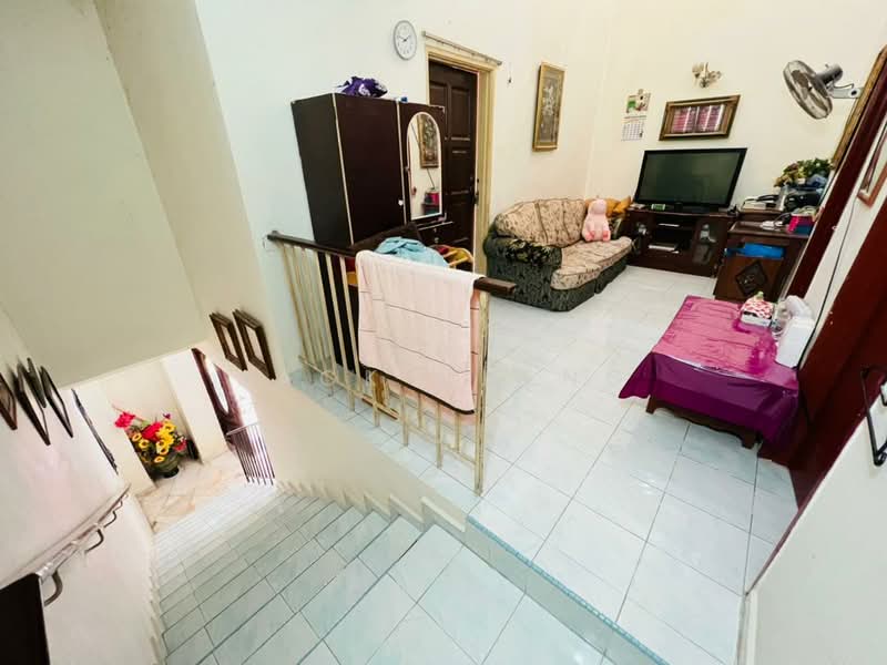 Terraced House for Sale in Kota Emerald (Rawang) - Jack Cheng - Living Room - PropertyGuru.com.my