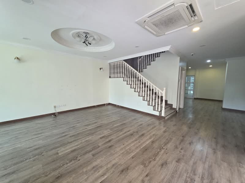 Rumah Berkembar untuk Dijual di Shah Alam (Selangor) - Joseph Chan - Living Room - PropertyGuru.com.my