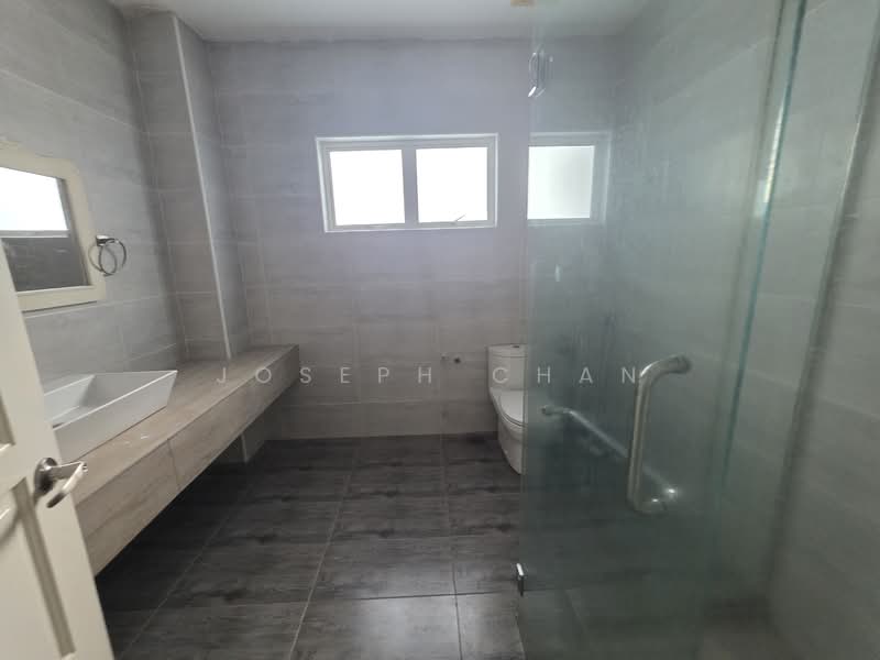 Rumah Berkembar untuk Dijual di Shah Alam (Selangor) - Joseph Chan - Bathroom - PropertyGuru.com.my