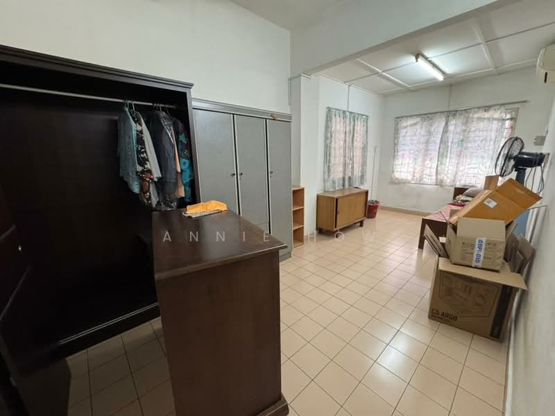 2-storey Terraced House for Sale in Taman Setapak (Setapak) - Annie How - Bedroom - PropertyGuru.com.my