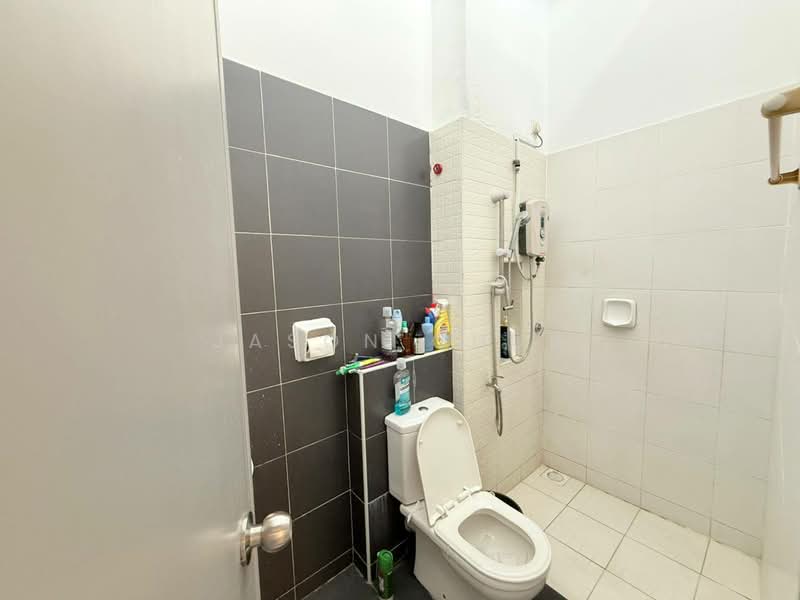 2-storey Terraced House for Rent in Bukit Indah (Iskandar Puteri (Nusajaya)) - Jason Chua - Bathroom - PropertyGuru.com.my