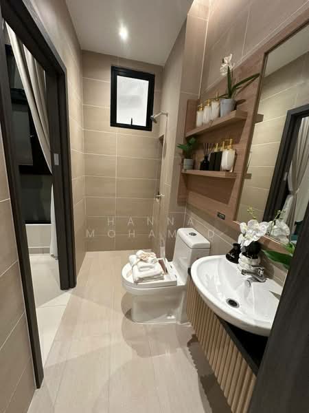 Residential Land for Sale in Iskandar Puteri (Nusajaya) (Johor) - Hanna Mohamed - Bathroom - PropertyGuru.com.my