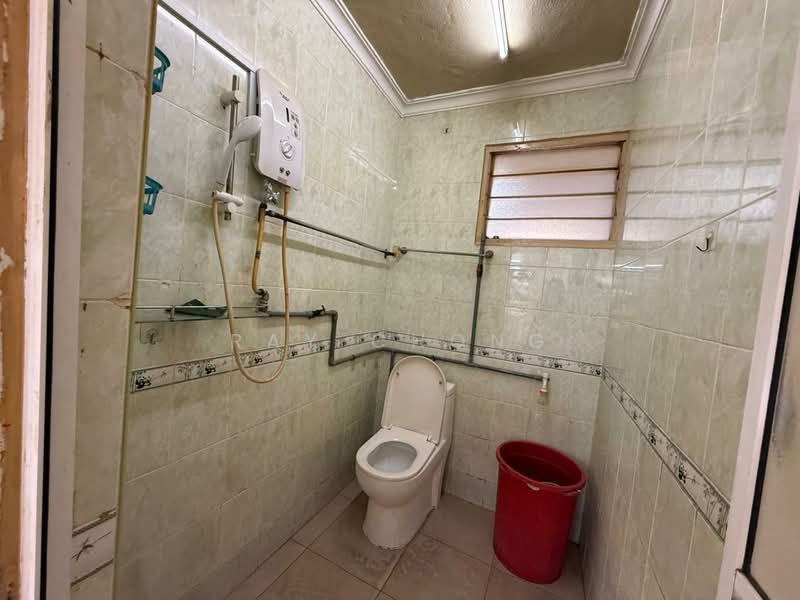 Taman Castlefield untuk Untuk Dijual - RM 380,000, Mac 2026 - Bathroom - PropertyGuru.com.my