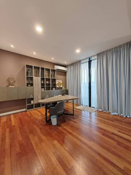 3-storey Terraced House for Rent in 16 Sierra (Puchong) - Alan Chan - Study - PropertyGuru.com.my