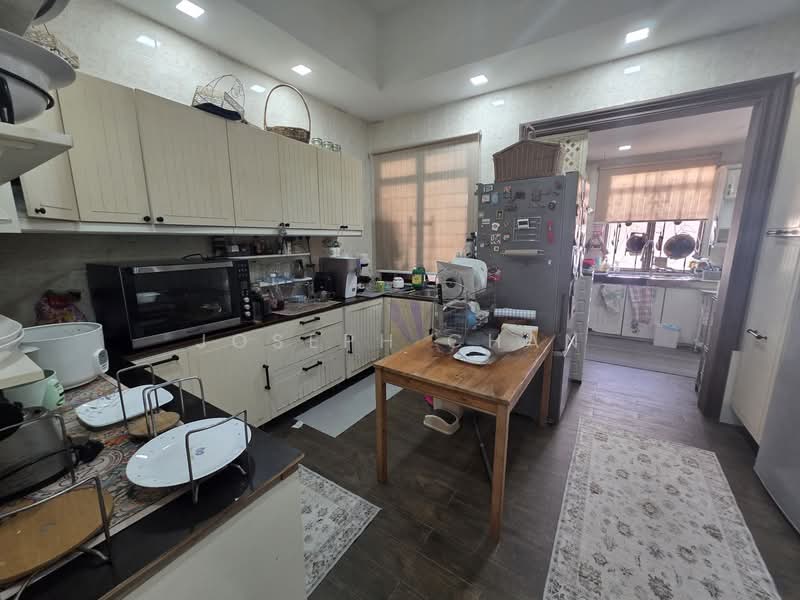 2-storey Terraced House for Sale in Bukit Jelutong (Shah Alam) - Joseph Chan - Kitchen - PropertyGuru.com.my