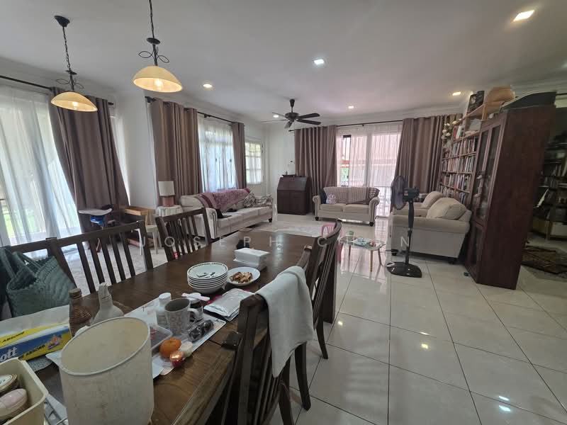 2-storey Terraced House for Sale in Bukit Jelutong (Shah Alam) - Joseph Chan - Living Room - PropertyGuru.com.my