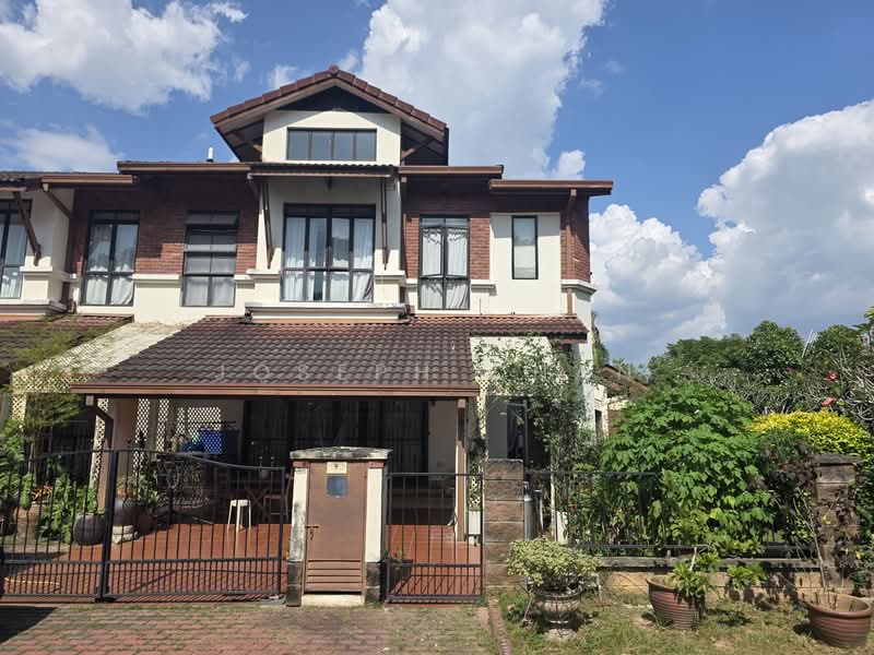 2-storey Terraced House for Sale in Bukit Jelutong (Shah Alam) - Joseph Chan - Exterior - PropertyGuru.com.my