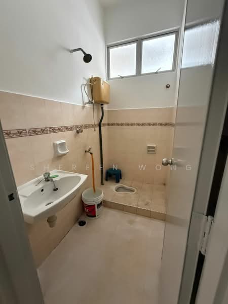 2-storey Terraced House for Rent in Taman Setia Indah (Tebrau) - Shereen Wong - Bathroom - PropertyGuru.com.my