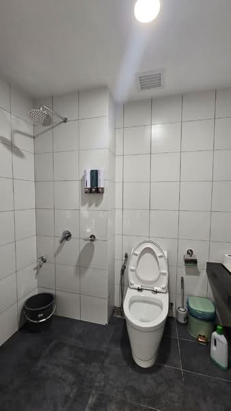 Service Residence for Rent at Chambers - Samuel Tan - Bathroom - PropertyGuru.com.my