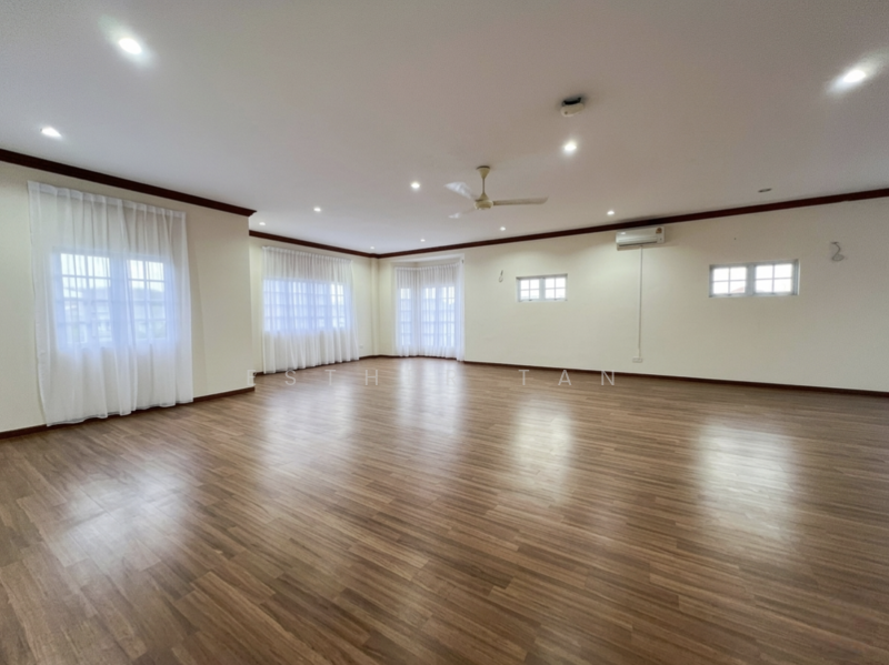 Bungalow for Rent in Country Heights (Kajang) - Esther Tan - Living Room - PropertyGuru.com.my