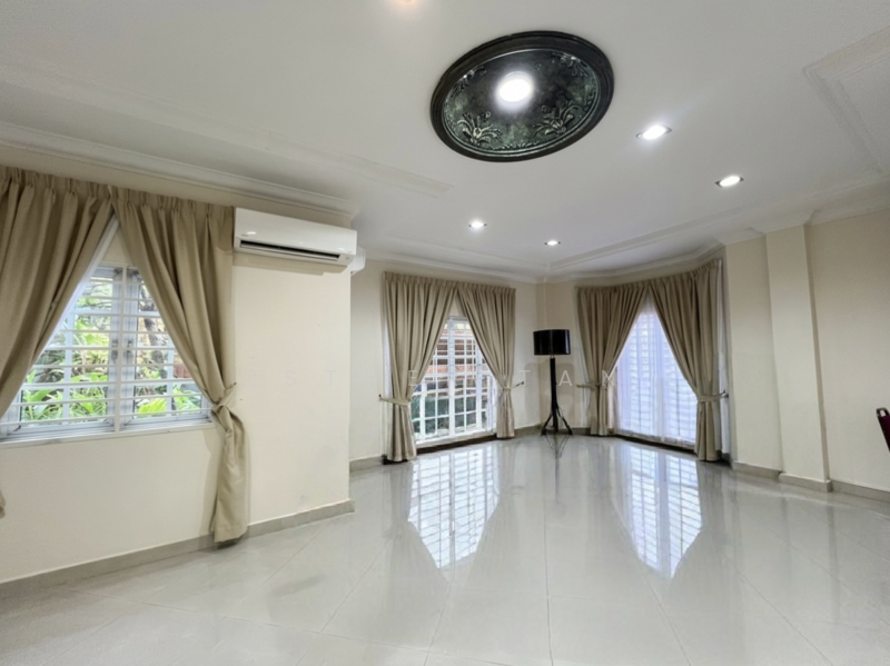 Bungalow for Rent in Country Heights (Kajang) - Esther Tan - Living Room - PropertyGuru.com.my