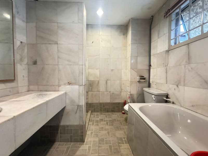Condominium for Sale at Pelita Indah - Smith Goh - Bathroom - PropertyGuru.com.my
