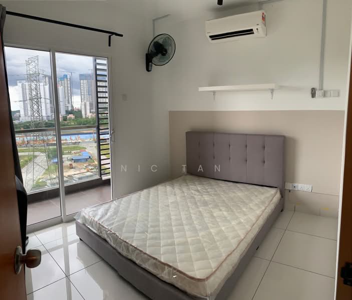 Condominium for Rent at Paraiso Residence @ The Earth - Nic Tan - Bedroom - PropertyGuru.com.my