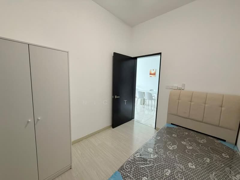 Condominium for Rent at Paraiso Residence @ The Earth - Nic Tan - PropertyGuru.com.my