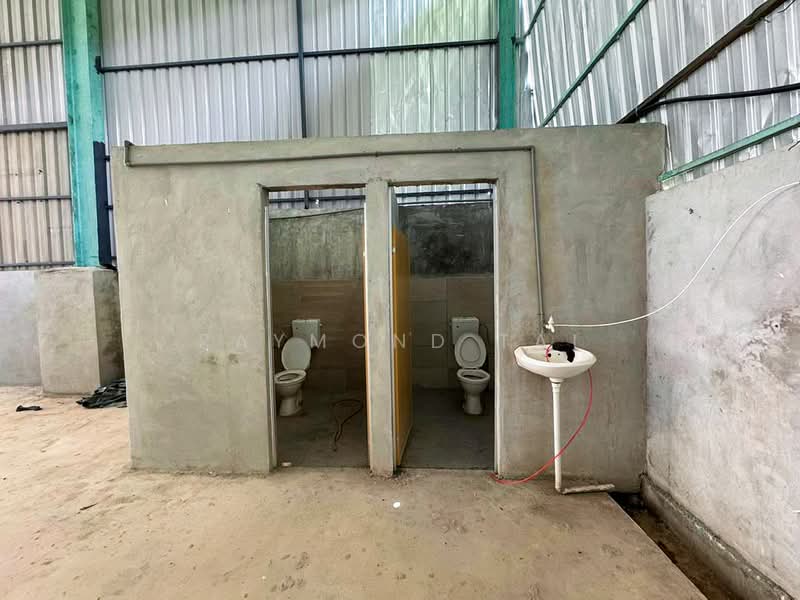 Warehouse for Rent in Simpang Ampat (Penang) - Raymond Tai - Bathroom - PropertyGuru.com.my
