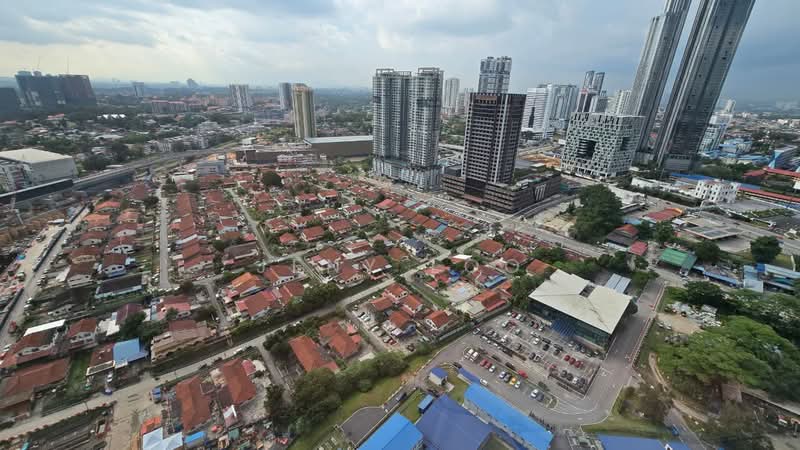 Service Residence for Sale at Twin Tower Residence - Jeny Loo - Exterior - PropertyGuru.com.my